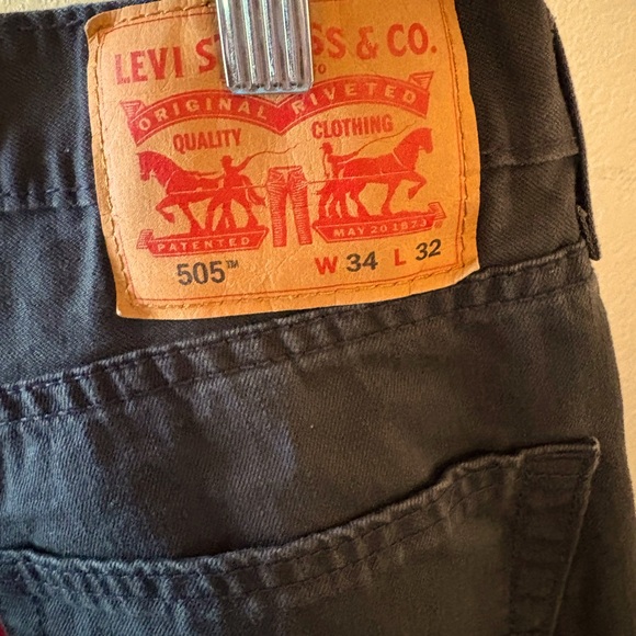 NWOT Levi’s 505 Men’s Dark Gray Straight Jeans – Size 34x32 - Picture 3 of 8